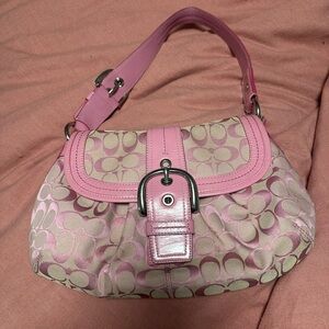Coach Purse Pink Soho Signature C